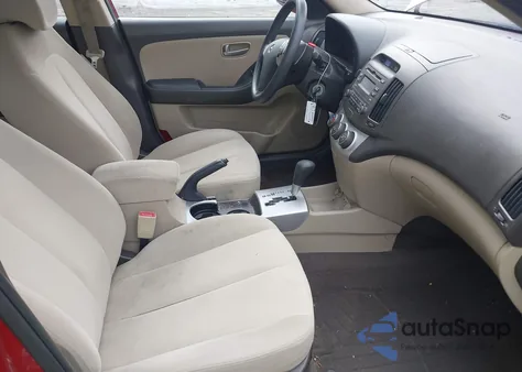 2009 Hyundai Elantra Gls z USA, uszkodzony, nr VIN KMHDU46D29U757751